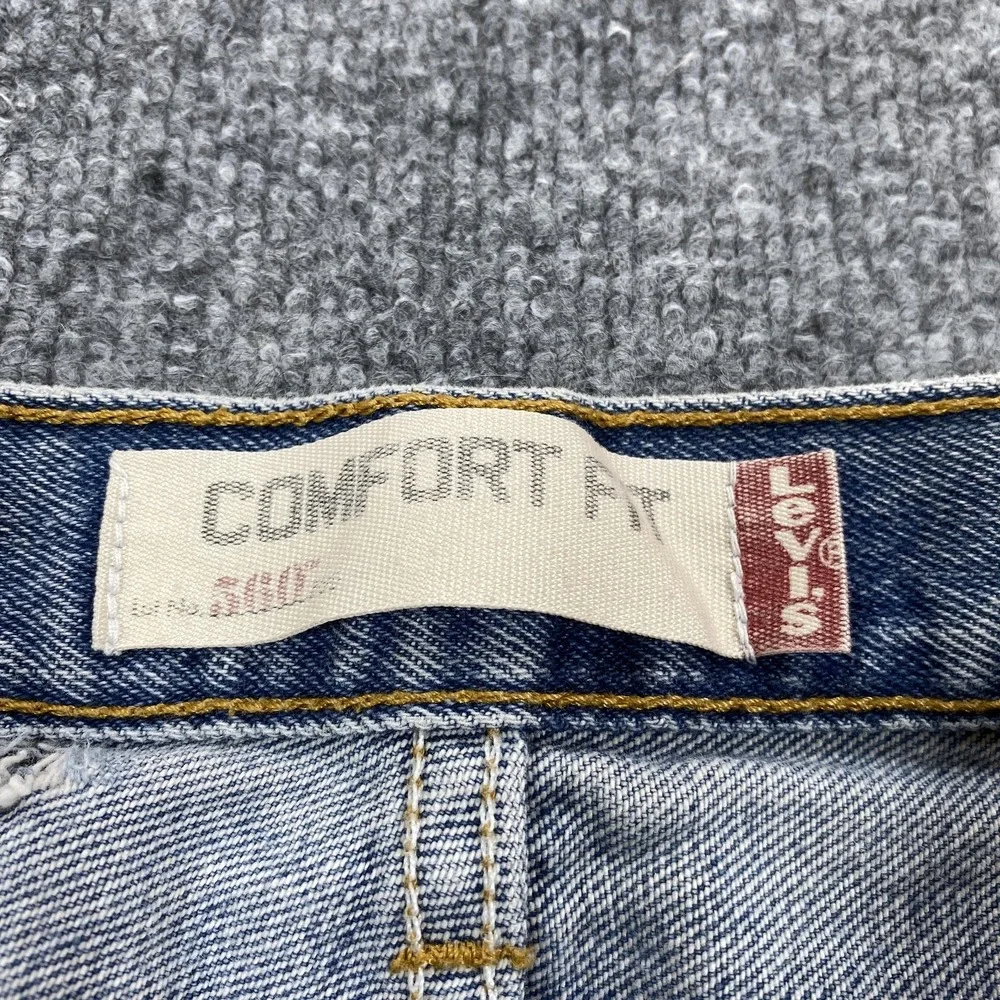 Levi's 560 Jeans Mens 33x30 Blue Comfort Fit Tapered Leg Light Wash Denim